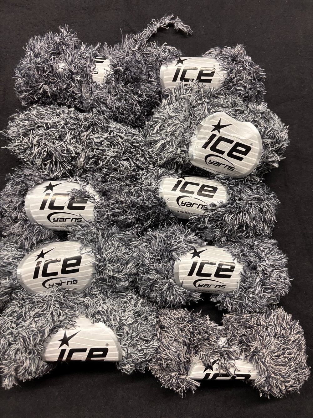 Ice Yarns Soft Puffy Eyelash Yarn Lot 10 Skeins Black White Fur Microfiber 500g